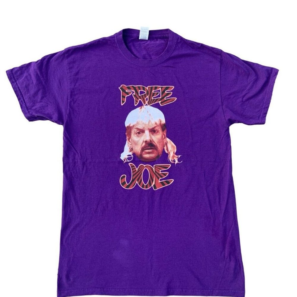 Joe Exotic Photo Free Joe Tiger Funny T-Shirt